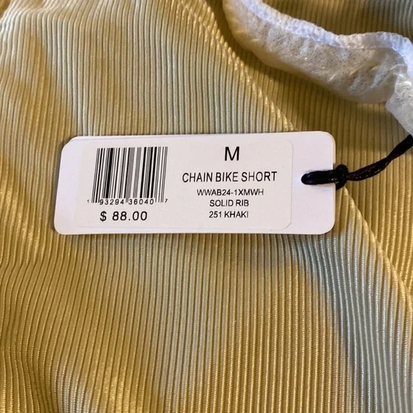 SALE WEWOREWHAT Chain Bike Short Sz M NWT - Picture 4 of 4